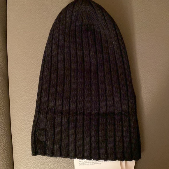 NEW w/tags Auth. MONCLER wool beanie HAT ONE sz fits most UNISEX main image 10